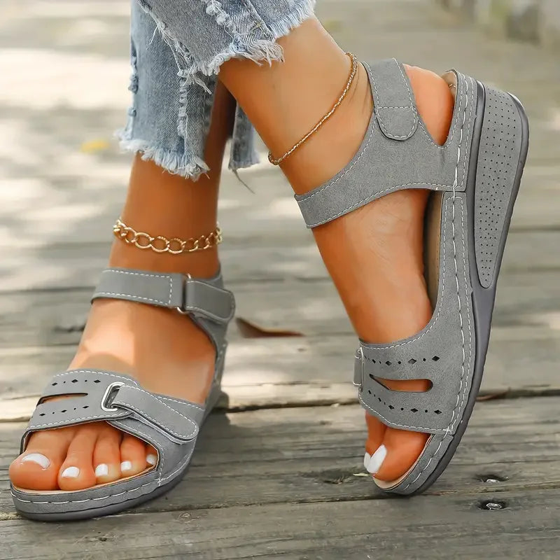 2025 New Sandals Shoes Women Soft Women's Sandals Slip on Open Toe Walking Shoes Slipper Party Footwear Female Zapatillas Muje